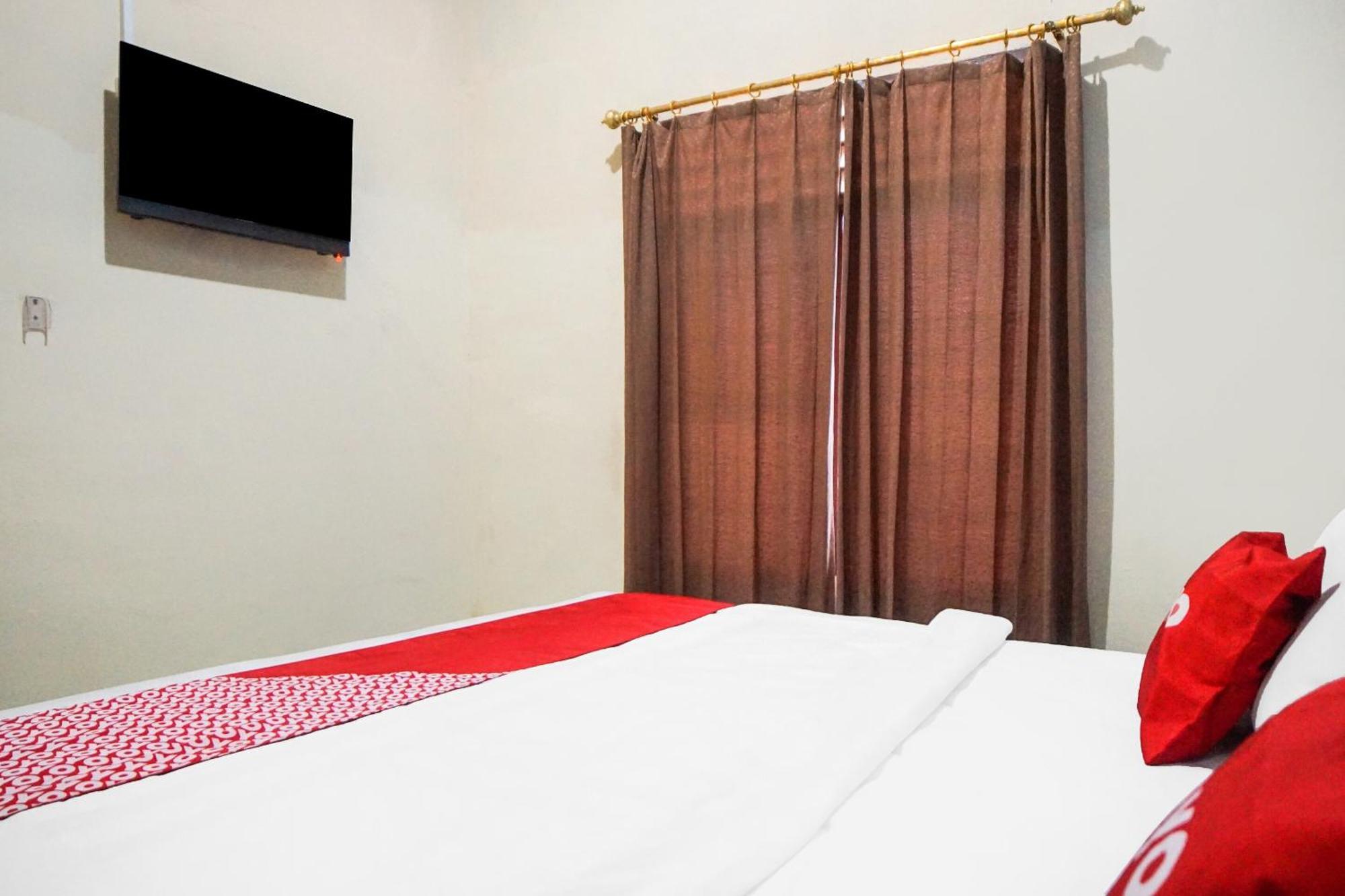 מדאן Oyo 92076 Sky Residence Cengkeh מראה חיצוני תמונה